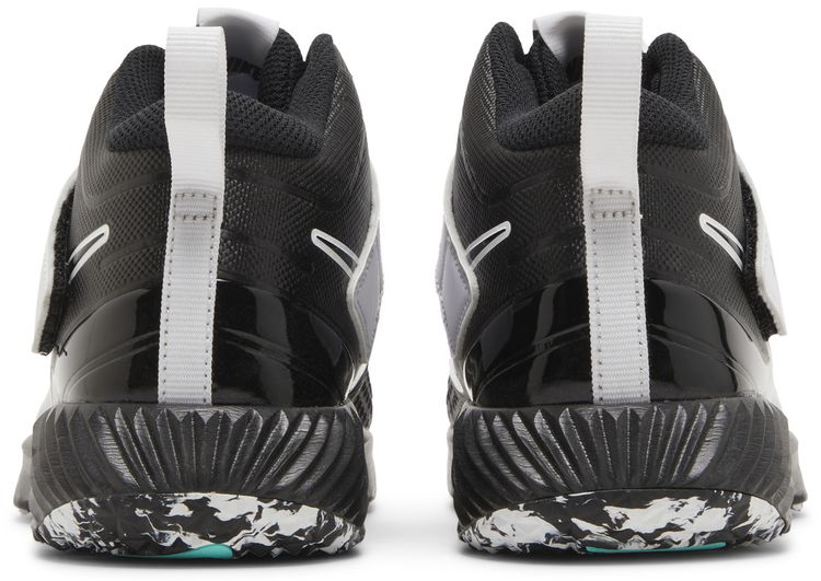 Force Trout 7 Turf GS Black Dynamic Turquoise