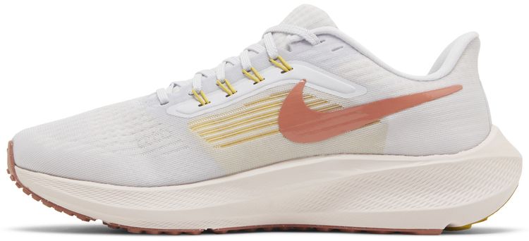 Nike Wmns Air Zoom Pegasus 39 Whisper Madder Root