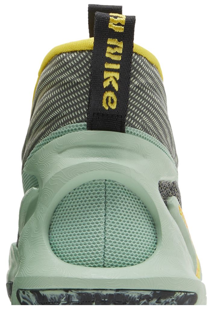 Nike Cosmic Unity 2 Enamel Green