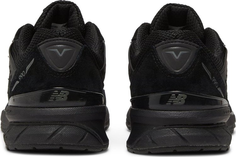 990v5 Big Kid Triple Black