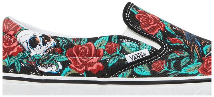 Vans Classic Slip On Rose Skulls