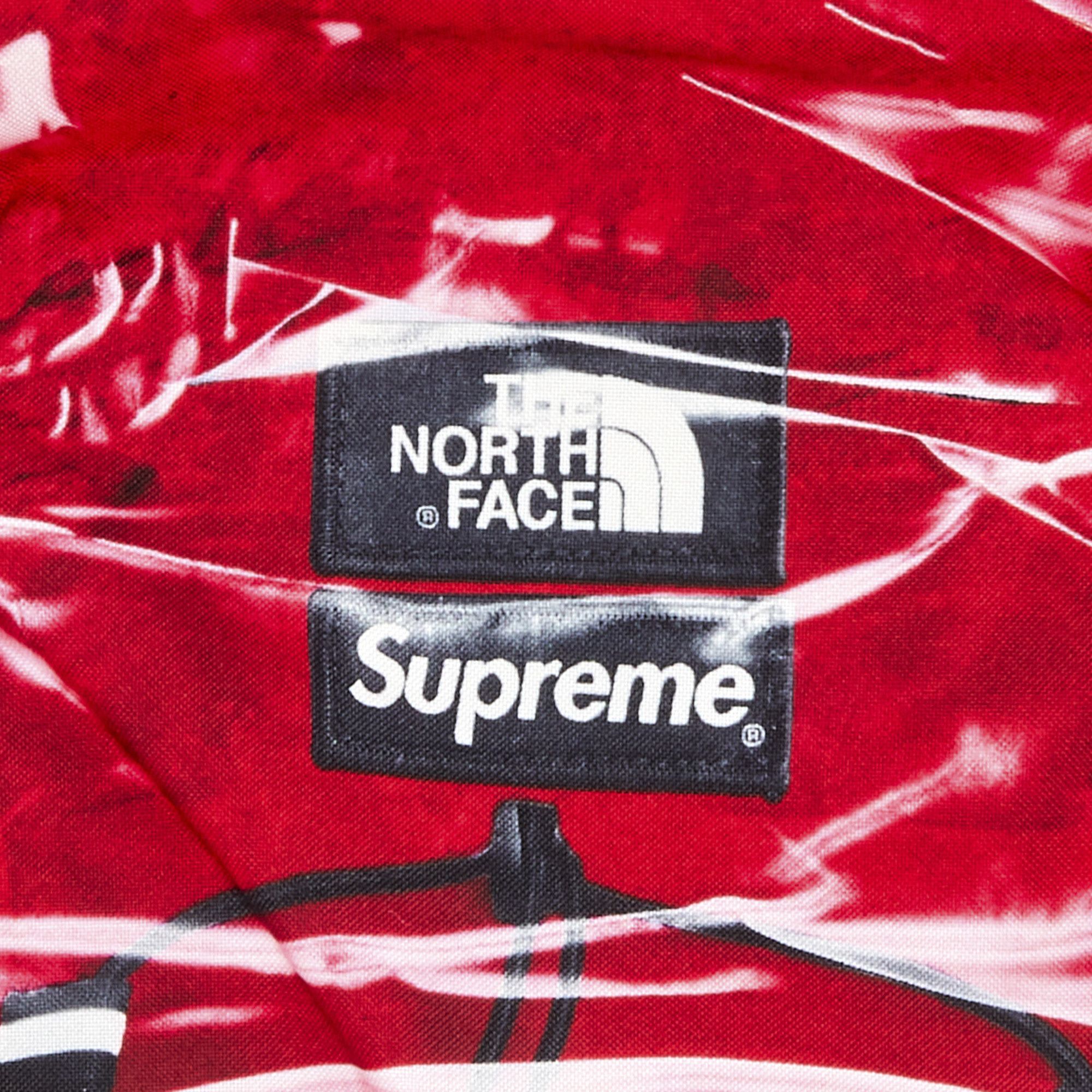 Supreme x the north face fake hotsell