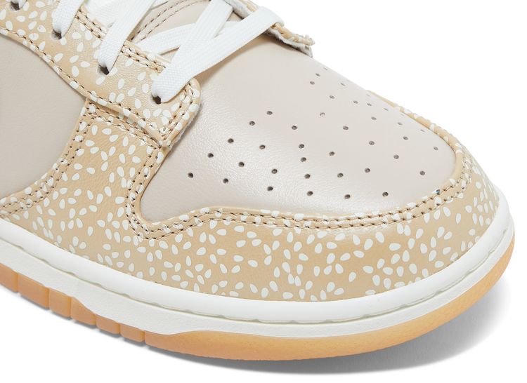 Dunk Low Premium Montreal Bagel Sesame Special Box