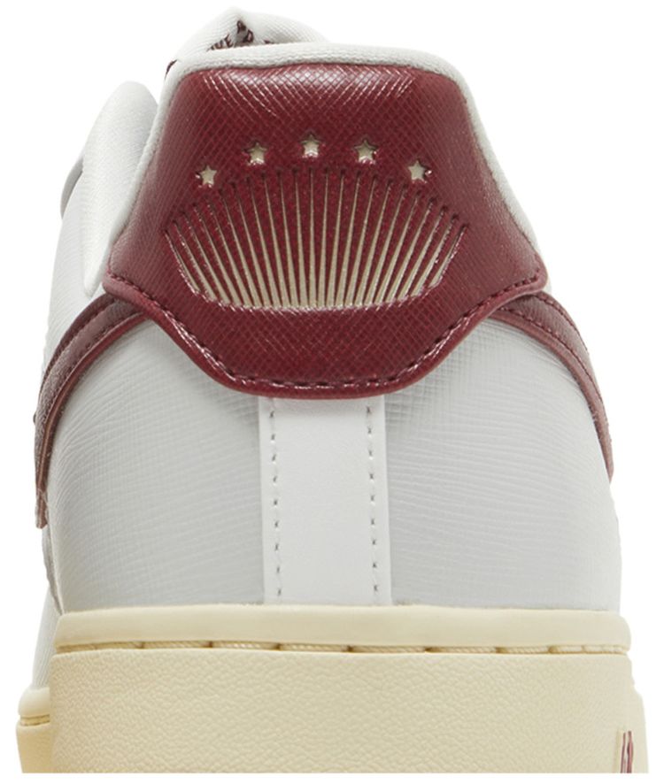 Nike Wmns Air Force 1 07 SE Sisterhood   Team Red