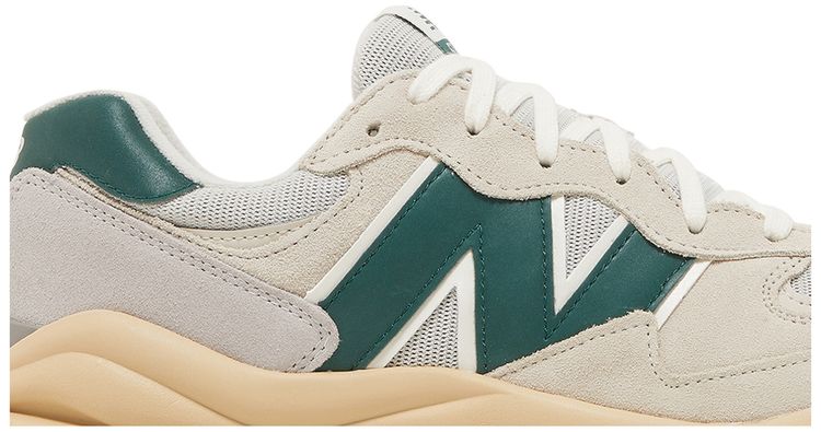 New Balance 5740 Moonbeam Nightwatch Green