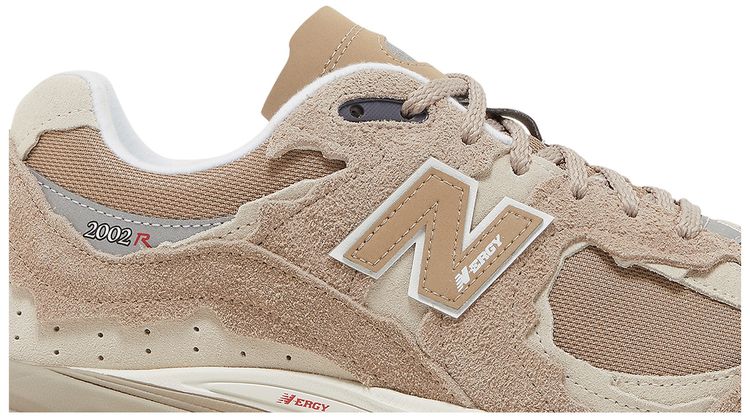 New Balance 2002R Protection Pack Driftwood