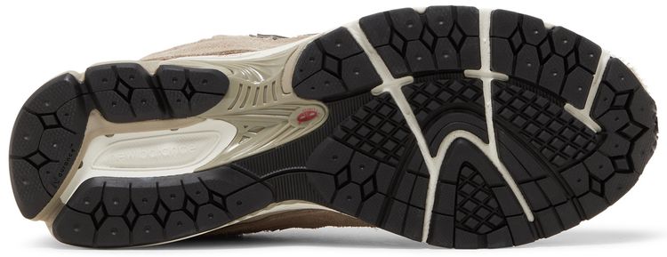 New Balance 2002R Protection Pack Driftwood