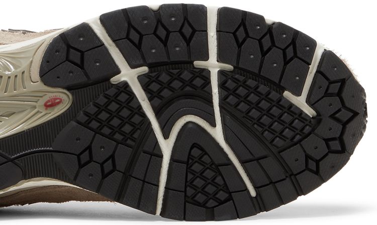 New Balance 2002R Protection Pack Driftwood