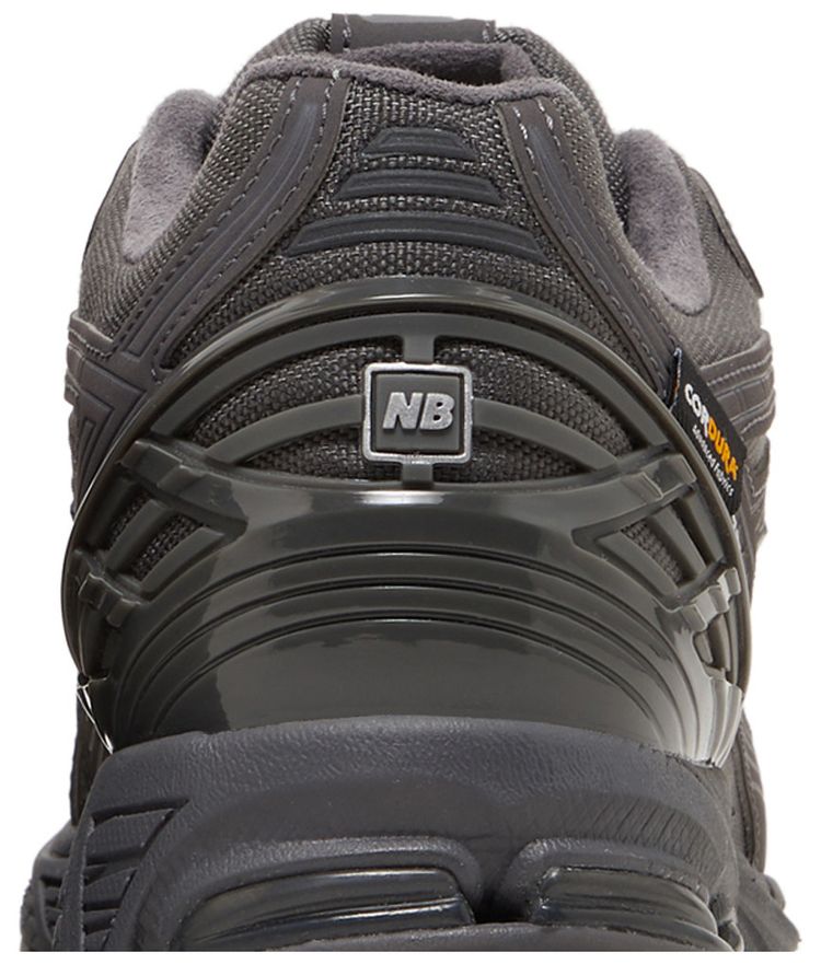 New Balance 1906R Cordura Magnet