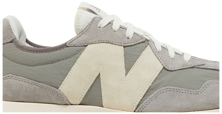 New Balance 327 Overcast Rain Cloud