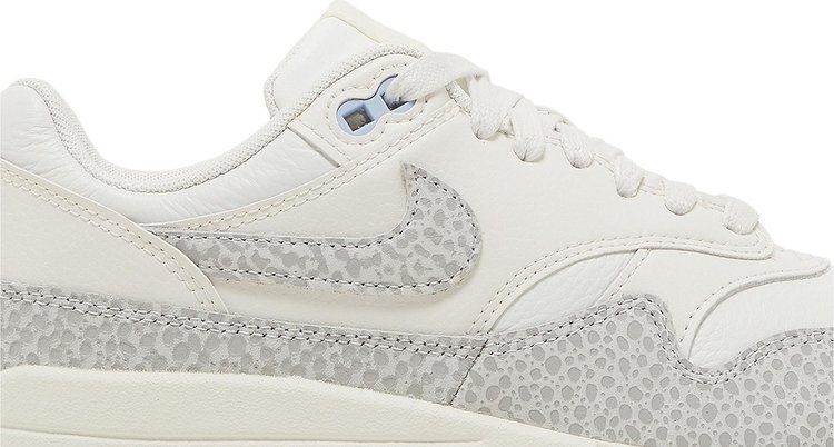 Wmns Air Max 1 Safari   Summit White