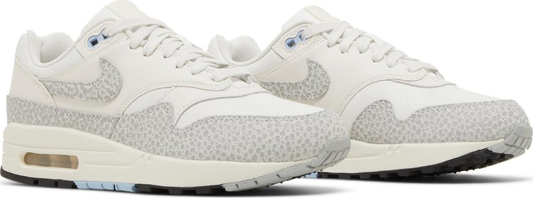 Wmns Air Max 1 Safari   Summit White