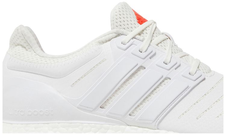 Adidas UltraBoost DNA 22 Non Dyed Bright Red