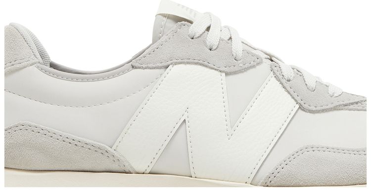 New Balance 327 Rain Cloud Gum