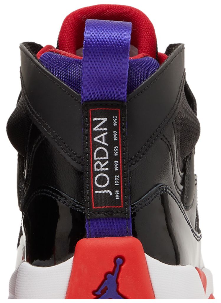 Air Jordan Wmns Jumpman Two Trey Raptors