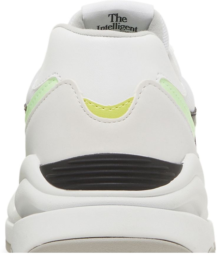New Balance 5740 Big Kid White Lemonade