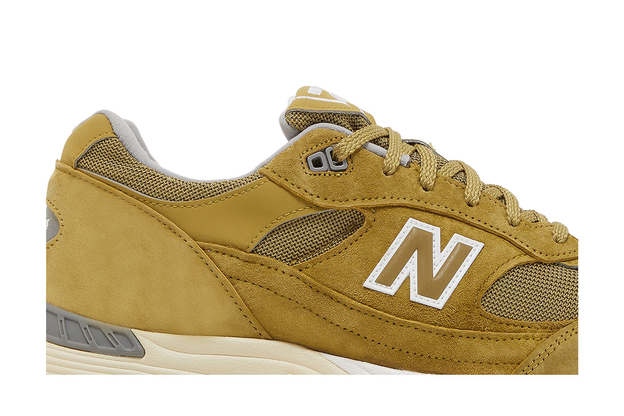 Buy 991 Made in England 'Green Moss' - M991GGW | GOAT