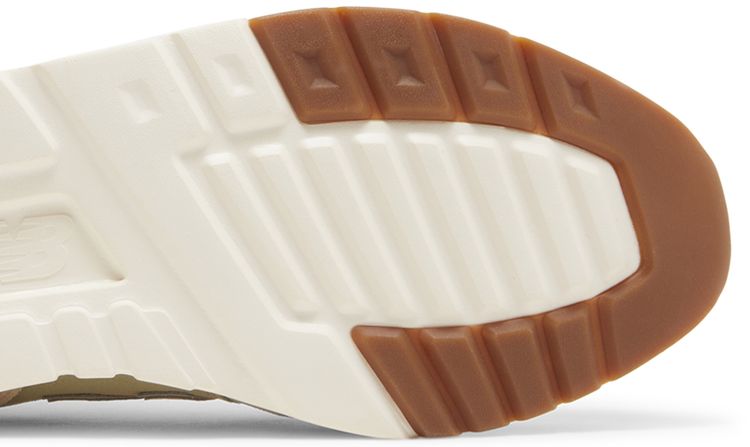 New Balance 997H Olive Leaf Sunflower