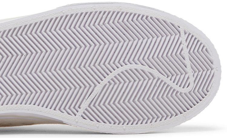 Nike Retro GTS Phantom University Red