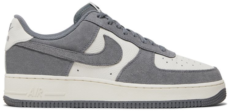 air force 1 low by you