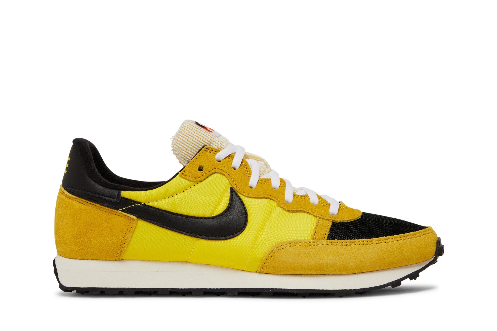 Nike internationalist og sale