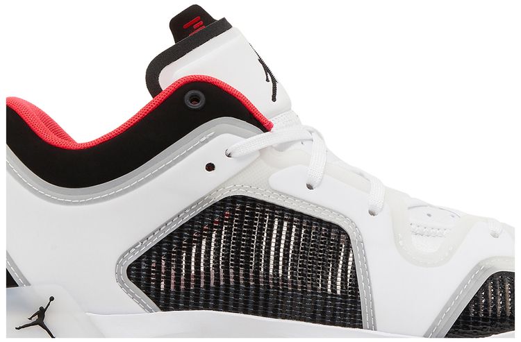 Air Jordan 37 Low PF Siren Red