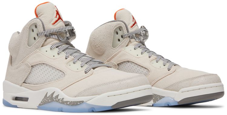 Air Jordan 5 Retro SE Craft Light Orewood Brown
