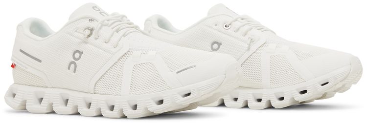 Wmns Cloud 5 All White