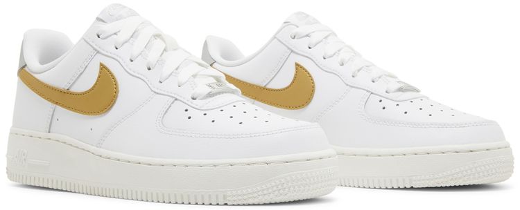 Nike Wmns Air Force 1 07 White Metallic Gold