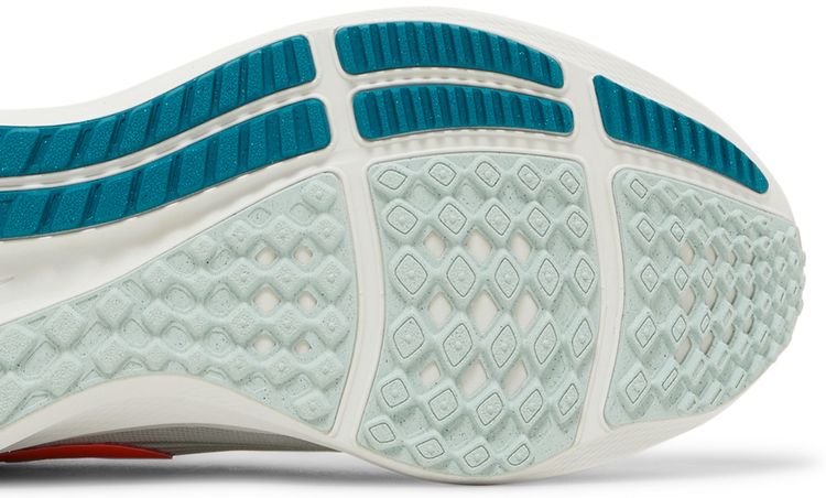 Nike Air Zoom Pegasus 39 4E Wide Pure Platinum Total Orange