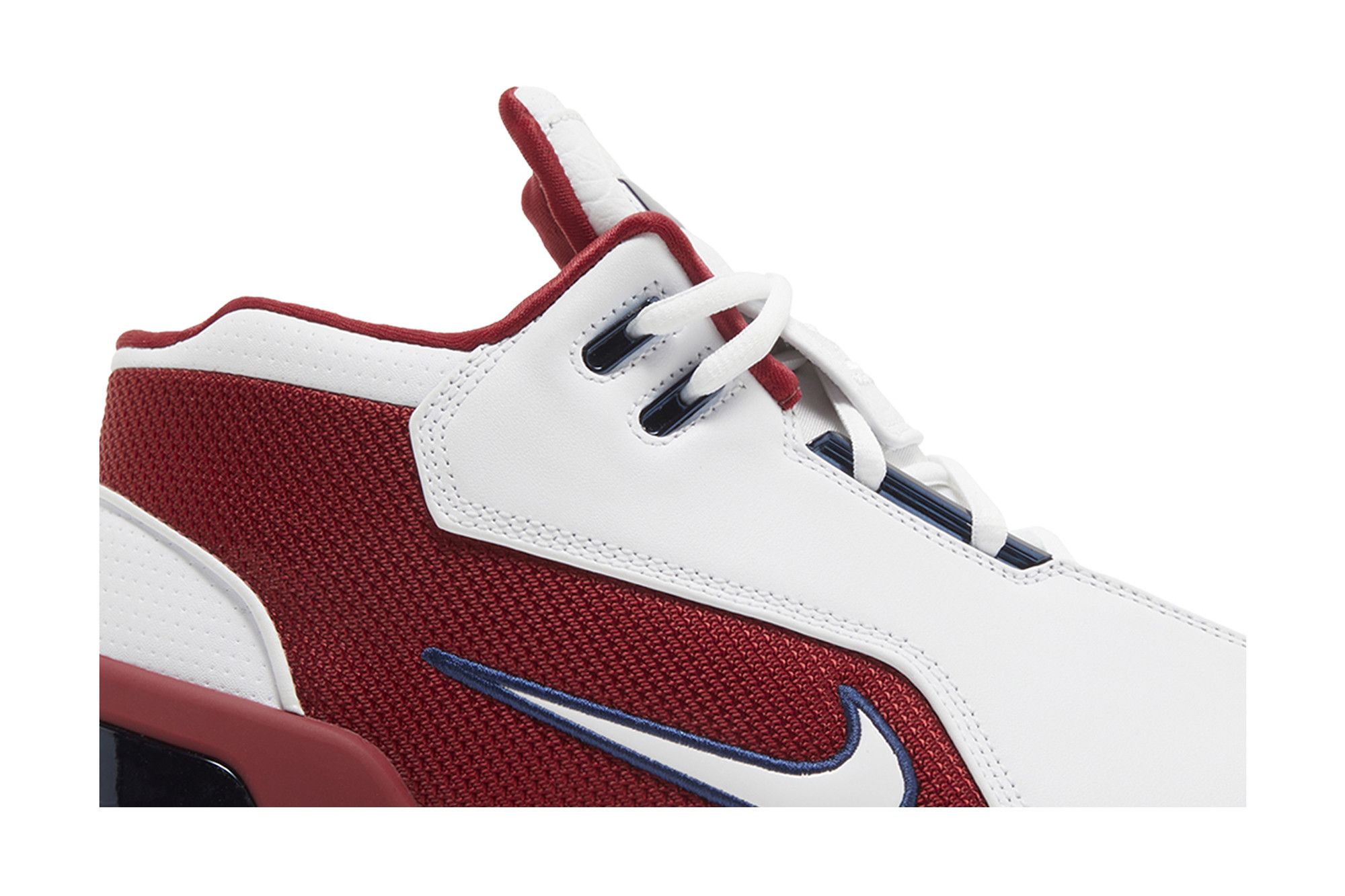 Lebron 1 retro hot sale