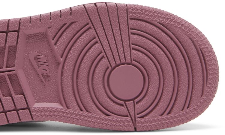 Air Jordan 1 Mid TD Valentines Day 2023