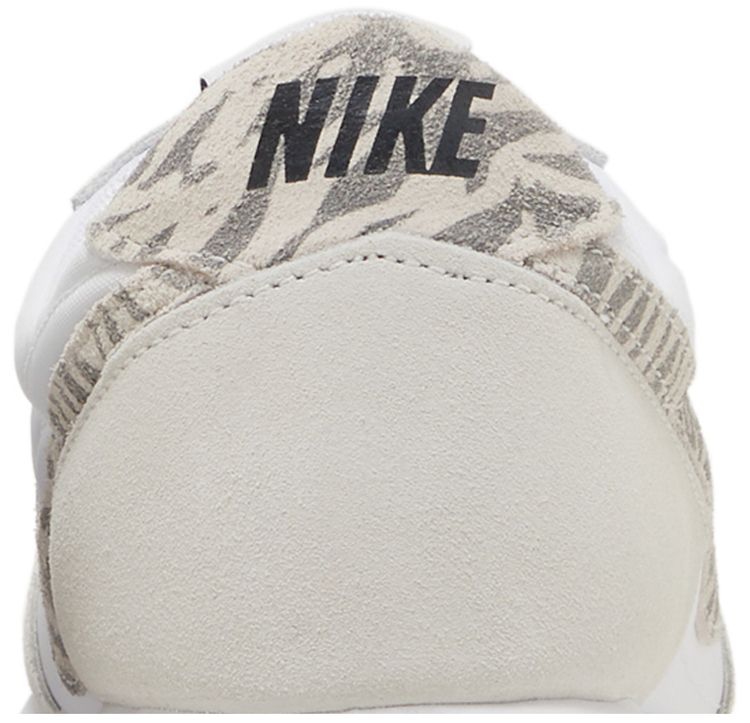 Nike Wmns Daybreak SE Zebra Print