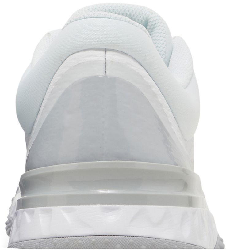 Alpha Huarache Elite 4 TF White Wolf Grey