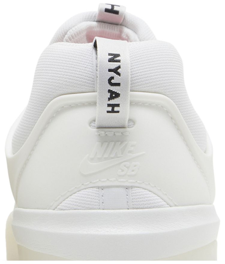 Zoom Nyjah 3 SB White Black