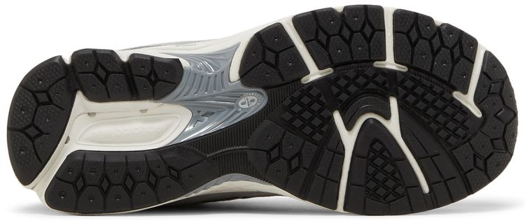New Balance 2002R Big Kid Wide Steel Lead