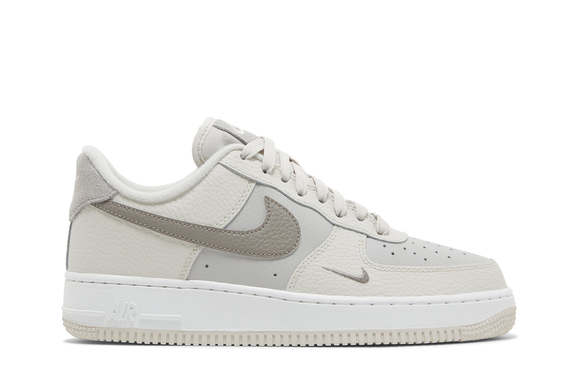 Wmns Air Force 1 Low '07 'Moon Fossil'