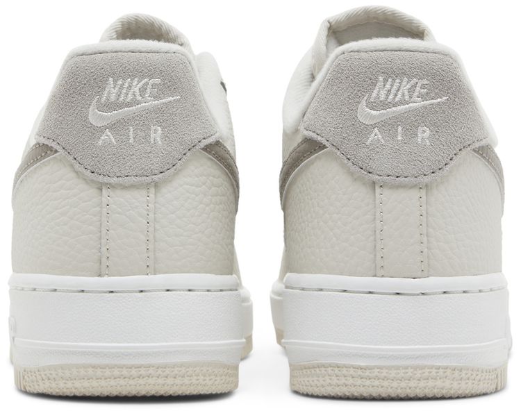 Nike Wmns Air Force 1 Low 07 Moon Fossil