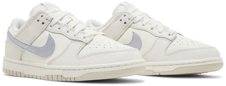 Nike Wmns Dunk Low Sail Oxygen Purple