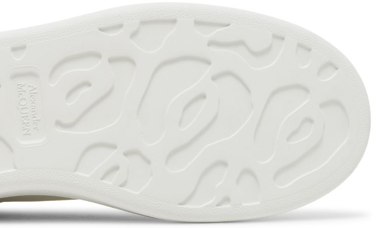 Alexander McQueen Oversized Sneaker White Navy Patent