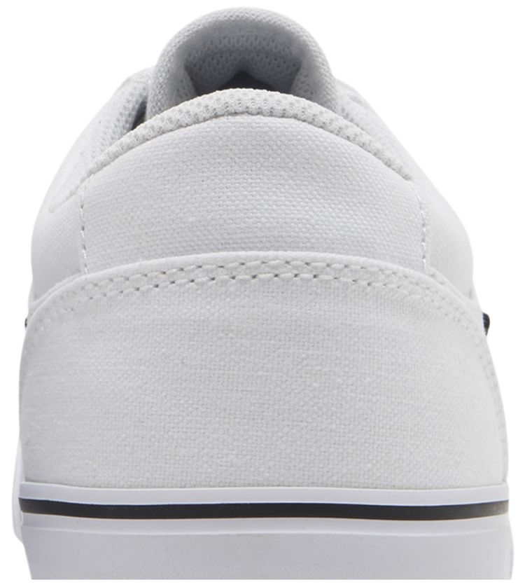 Chron 2 Canvas SB White Black