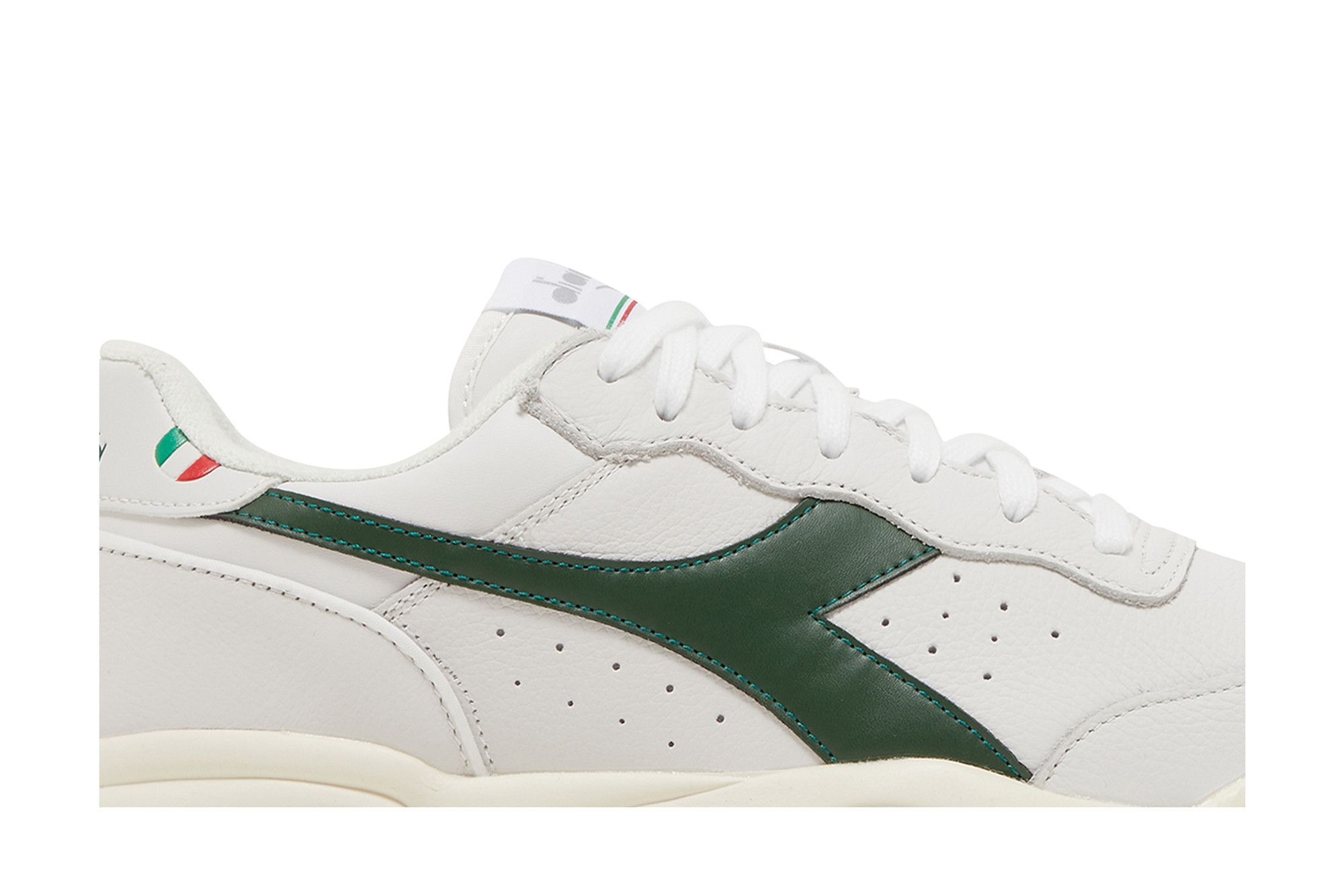 diadora maverick off white