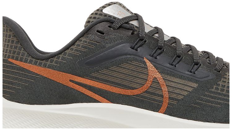 Nike Wmns Air Winflo 9 Grey Metallic Copper