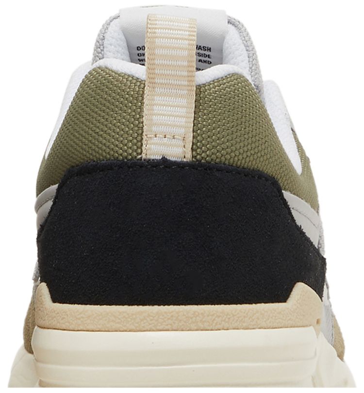 New Balance 997H Big Kid Wide Raincloud Olive