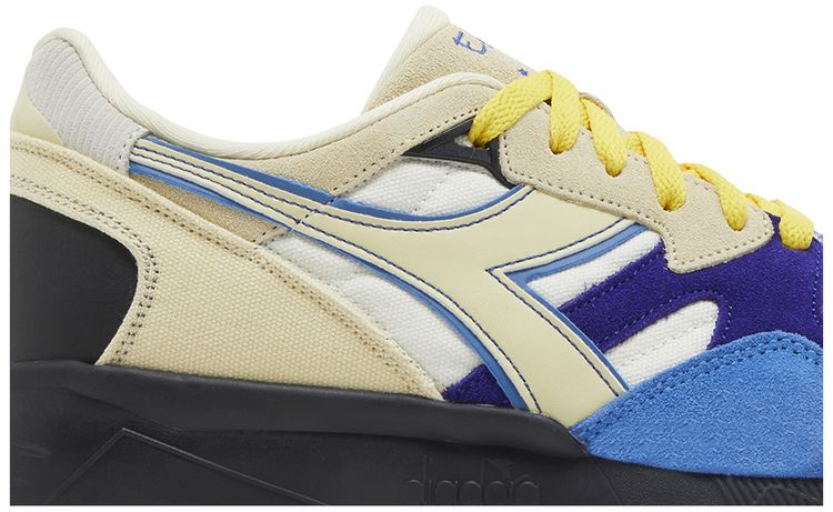 Dave East x Diadora N9002 From The Dirt