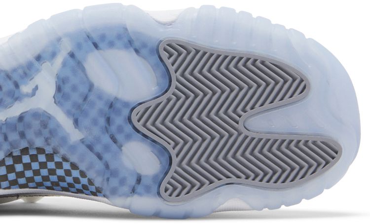 Air Jordan 11 Retro Low GS Cement Grey