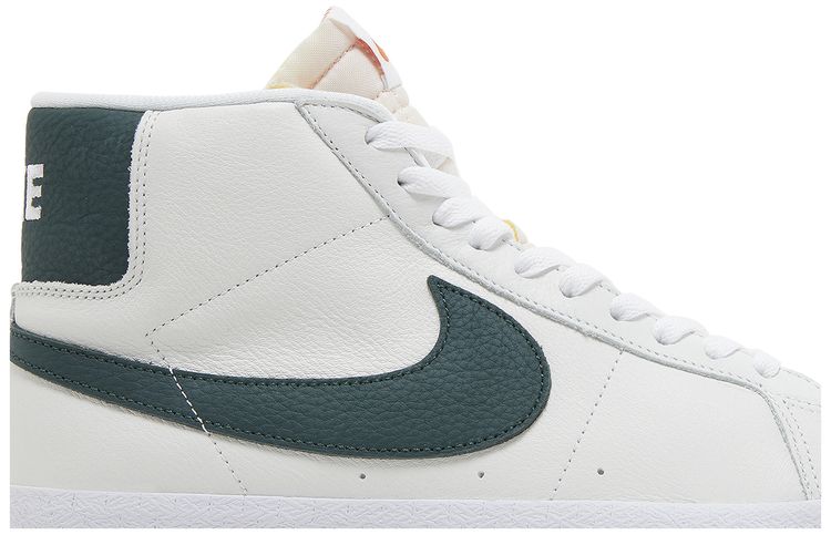 Nike Zoom Blazer Mid ISO SB White Pro Green