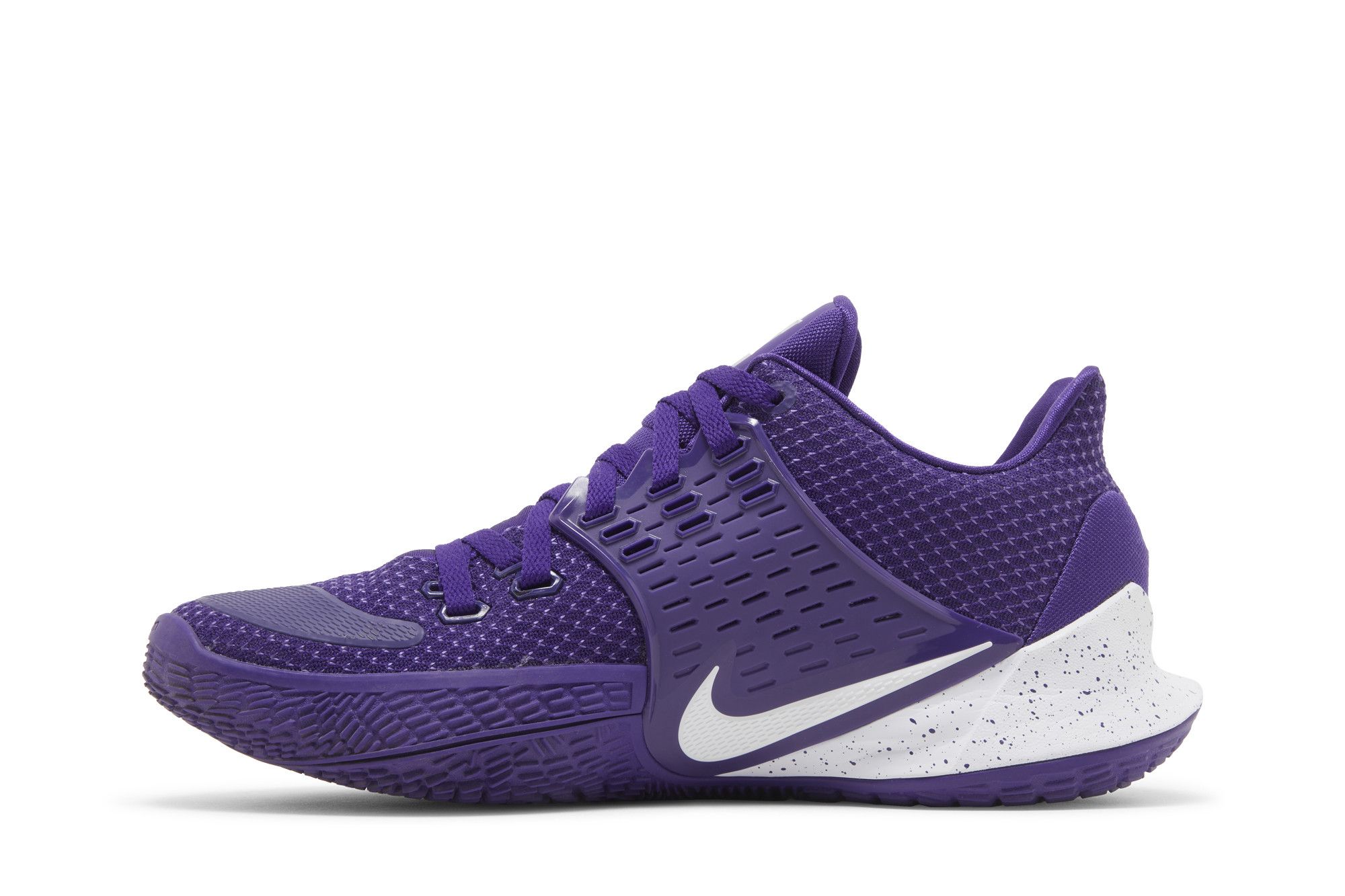Kyrie 4s low top