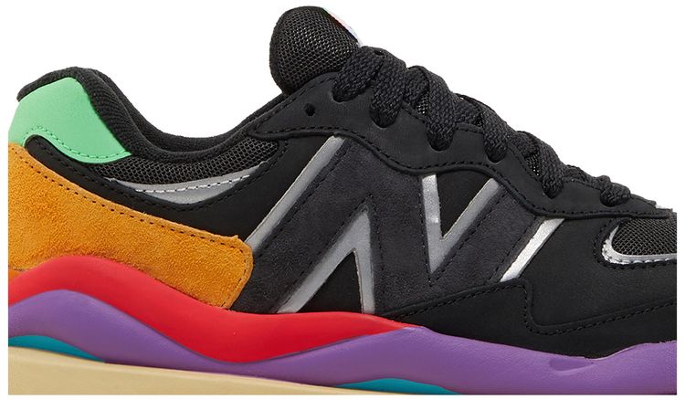 New Balance 5740 Black Vivid Cactus