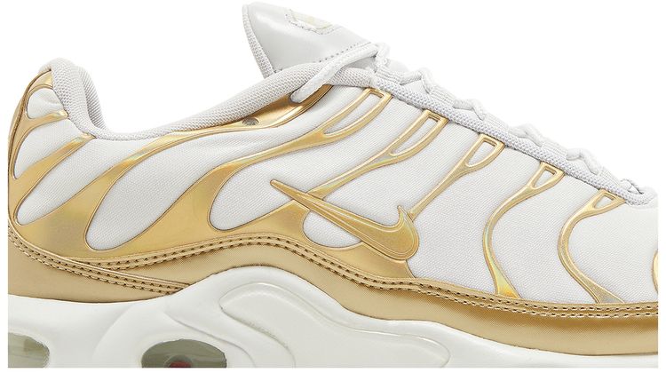 Nike Wmns Air Max Plus White Gold